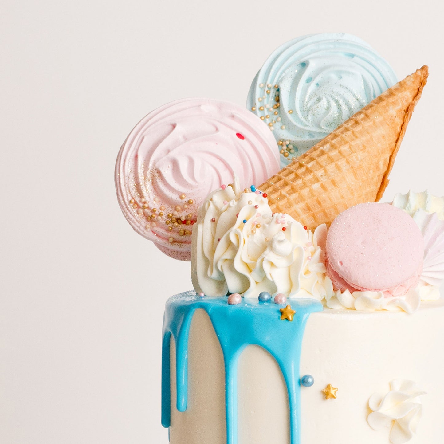 Buttercream cake, cakes for baby shower, cakes for 1st birthday, baby shower cakes, birthday cakes, Brisbane cakes, Brisbane cakes, cakes home delivered, cakes home-delivered, Brisbane home delivered cakes, Brisbane home-delivered cupcakes, Cute Cakes & Co, Cute Cakes and Co, cute cakes for baby