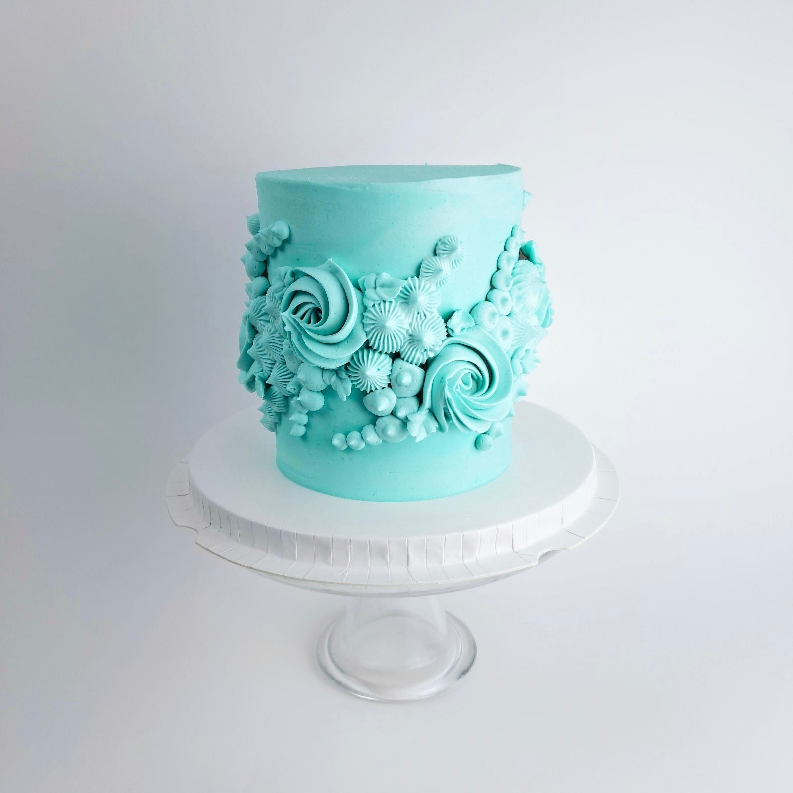tiffany colour cakes, teal cake,  birthday cakes, decorated birthday cake, engagement cake, Brisbane birthday cakes, birthday cakes for women, Brisbane cakes, celebration, cakes home delivered, cakes home-delivered Brisbane home delivered cakes, 21st birthday cakes, 18th birthday cakes, 50th birthday cakes, 40th birthday cakes, small wedding cakes, Cute Cakes & Co, Cute Cakes and Co, Cute Cakes Co
