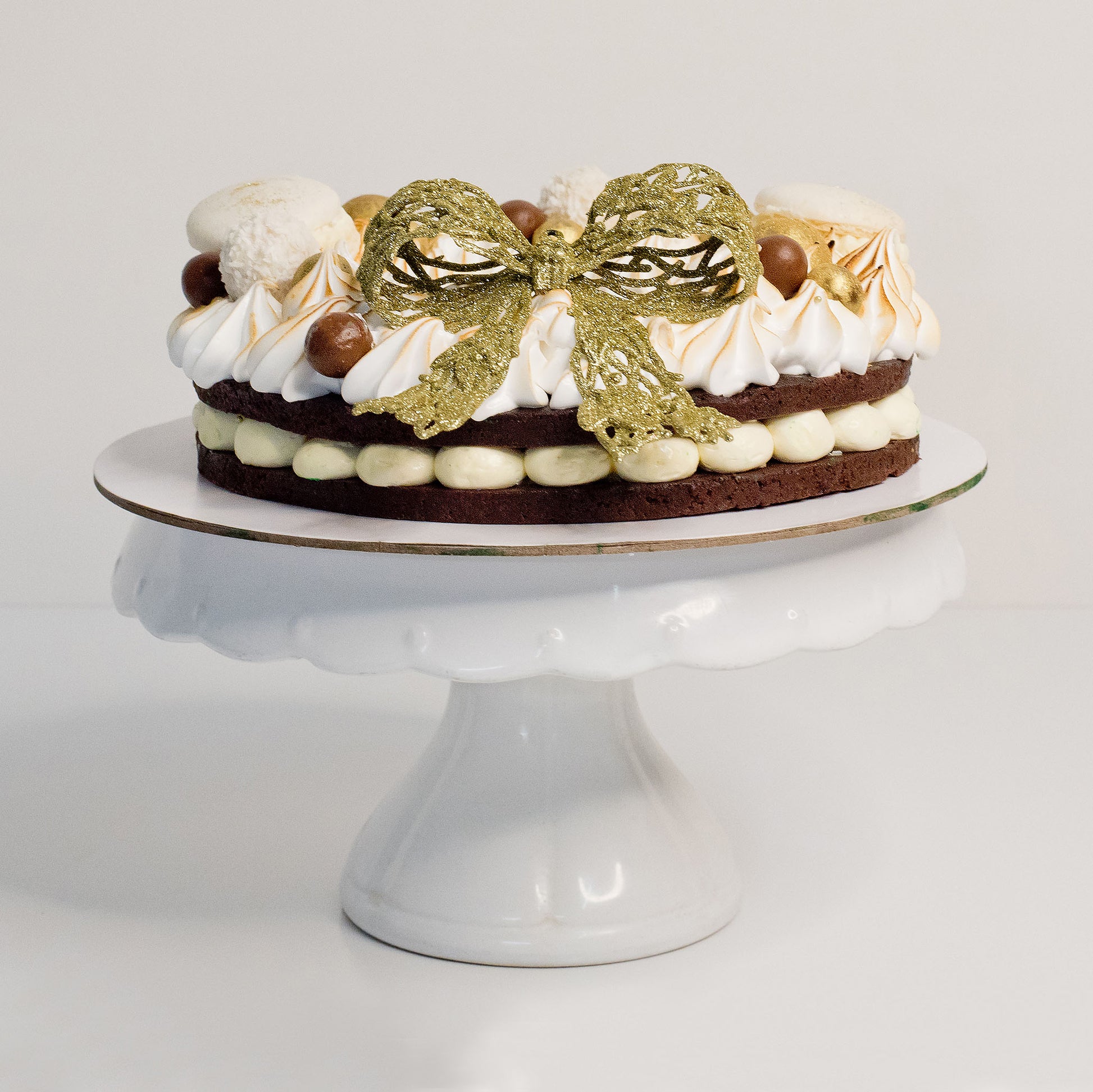 Christmas wreath cake, Christmas cake, birthday cakes Brisbane, cakes Brisbane cake shops Brisbane, cupcakes Brisbane, cake shop Brisbane, Cute Cakes & Co, Cute Cakes and Co