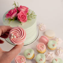 Load image into Gallery viewer, Cute Cake Pack - Mini Karen
