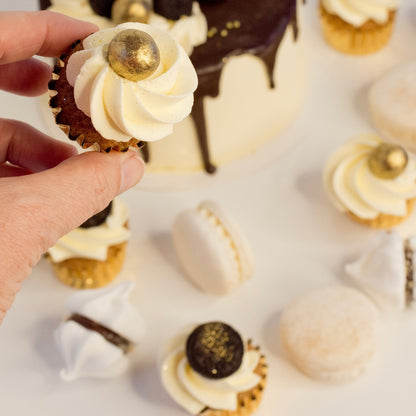 Mini cupcakes, Cute Cakes and Co, Cupcakes for men, Cupcakes near me 