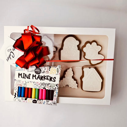 Colour-Me-In Christmas Cookies