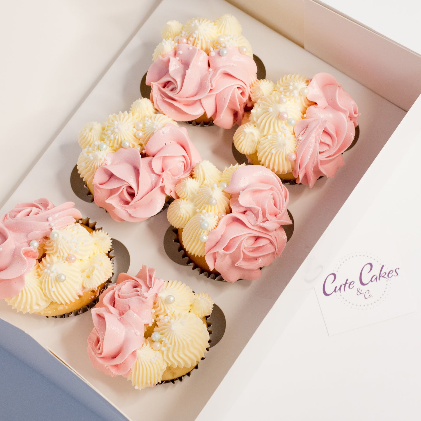 pink cupcakes, designer cupcakes, decorated cupcakes, girl cupcakes, cup cakes, cupcakes, Brisbane cup cakes, Brisbane cupcakes, cakes home delivered, cakes home-delivered, Brisbane home delivered cakes, Brisbane home delivered cupcakes, Cute Cakes & Co, Cute Cakes and Co