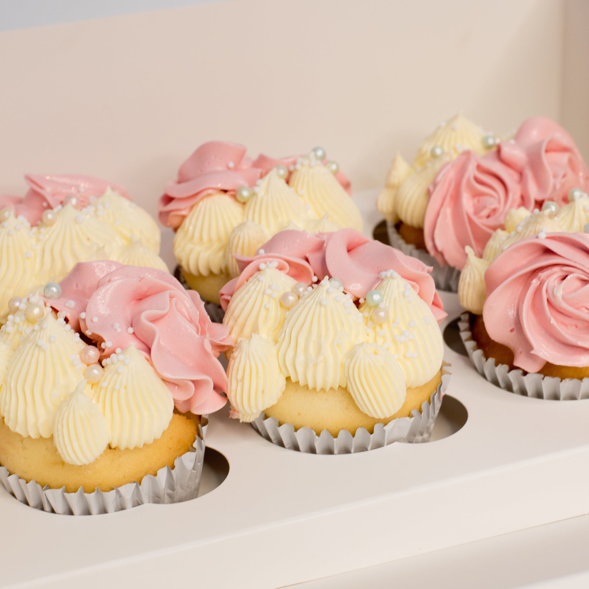 pink cupcakes, designer cupcakes, decorated cupcakes, girl cupcakes, cup cakes, cupcakes, Brisbane cup cakes, Brisbane cupcakes, cakes home delivered, cakes home-delivered, Brisbane home delivered cakes, Brisbane home delivered cupcakes, Cute Cakes & Co, Cute Cakes and Co