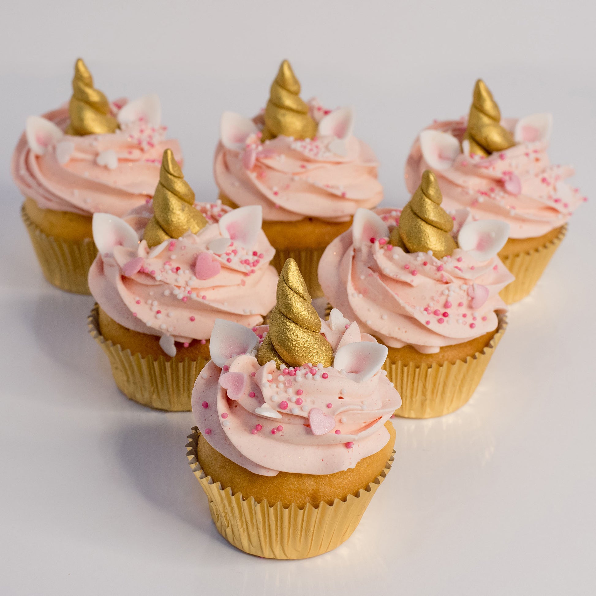 unicorn cupcakes, unicorn cakes, pink unicorn cupcakes, cakes home delivered, cakes home-delivered Brisbane home delivered cakes, Baby shower unicorn cupcakes, baby shower cakes, baby shower cupcakes, birthday cupcakes, Brisbane birthday cupcakes, birthday cupcakes for girls, birthday cakes for girls, Cute Cakes & Co, Cute Cakes and Co
