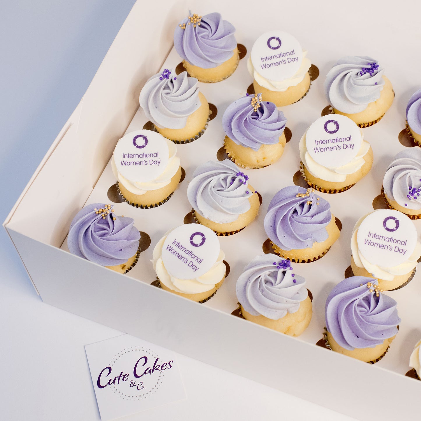 International Women's Day Mini cupcakes